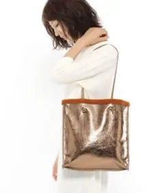 Item thumbnail for item 7a712610-5f25-4aed-b503-2d438bd5d07e