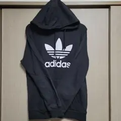 adidas パーカー　 黒　新品未使用