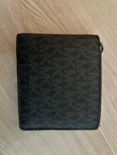 MICHAEL KORS 二つ折り財布 ブラック