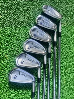 Item thumbnail for item 256071a9-94a5-4d58-ac3c-b95422f7c595