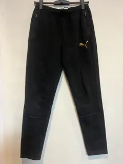 PUMA プーマ レディース　スウェットパンツ ブラック ロゴ入り　Sサイズ