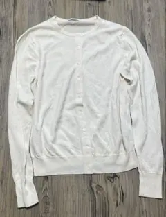 ユニクロ　エクストラファインメリノクルーネックカーディガン