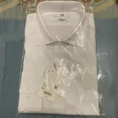 ユニクロ　スーパーノンアイロンスリムフィットシャツ XXL