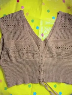 BEAMS　HEARTベスト