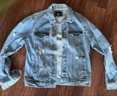 ダメージ　ジージャン　Forever21