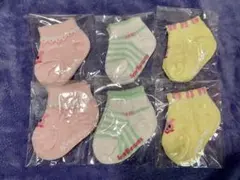 新品　ホットビスケッツ　9-10 靴下　女の子　双子