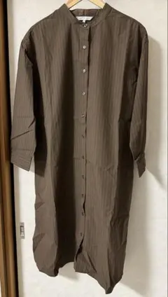 スタンドカラー ワンピース