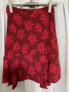 トミーヒルフィガー　花柄スカート　34size