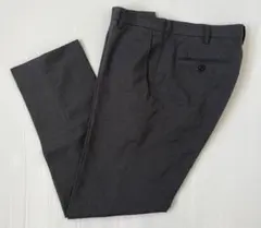 ユニクロ UNIQLO 感動パンツ スラックス グレー 82×76