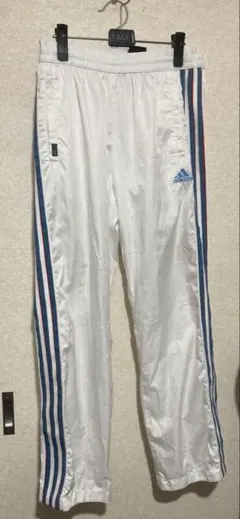 Item thumbnail for item 3111a201-e656-41e7-8e4d-159c0874e1e2