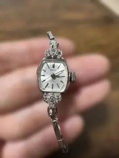 Item thumbnail for item a591f70a-b414-4e87-a4a2-a26321359130