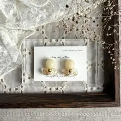 【343】ホワイトチョコ お花 イヤリング ピアス レジン