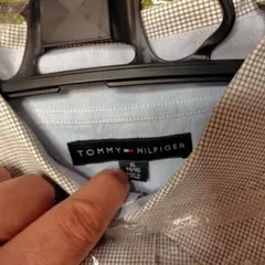トミーヒルフィガー シャツ