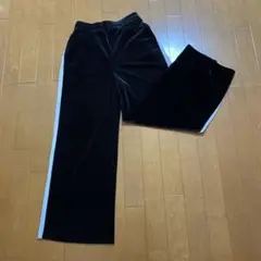 ❤️即購入OK‼️Per sist enceベロアサイドラインパンツ❤️