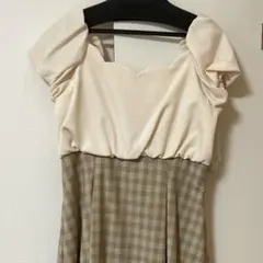 【MIIA】美品 半袖チェック柄ワンピース（クリーム/ベージュ）　F