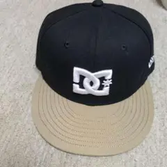DC ベースボールキャップ ニューエラ　9FIFTY ブラック　ベージュ