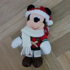 2025　ディズニー　クリスマス　ミッキー　ぬいぐるみバッジ