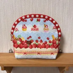 ★いちごスイーツボーダー★ブルー★ハンドメイドポーチ★お菓子な時間★ケーキ柄★