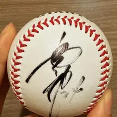 読売ジャイアンツ 坂本勇人直筆サインボール（硬球） - メルカリ