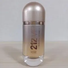 キャロライナへレラ212 VIP ROSEオーデパルファム 30mlのサムネイル