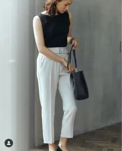 plst プラステ PLST バックサテンストレッチ太ベルト付きテーパードパンツ