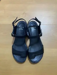 サヤ　ストラップサンダル　新品のサムネイル