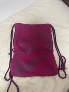 NIKE パープル ドローストリングバッグ