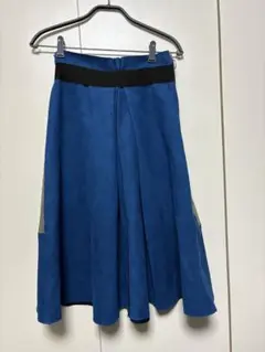 フレアスカート 青とグレー スェード調