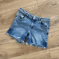 ZARA デニムショートパンツ 裾フリンジ　140