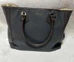 Item thumbnail for item 2ec526cc-5811-4d87-a397-5bcdbeb68d06