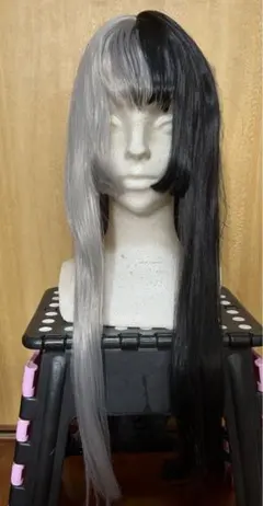 ウィッグ　コスプレ　ロング　黒　シルバー　ハロウィン　レディース
