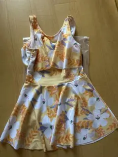 キッズ用水着、黄色