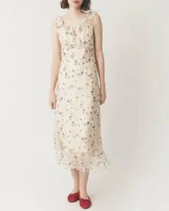 DEICY 新品タグ付き シアーシフォンフラワーワンピースのサムネイル