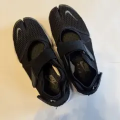 ［数回使用の美品］Nike エアリフト ブラック　23cm