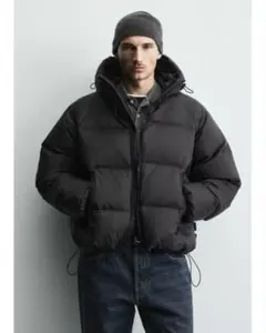 神*楽様 タグ付き新品★ZARAの撥水加工ダウン60%-フェザー40%ジャケット