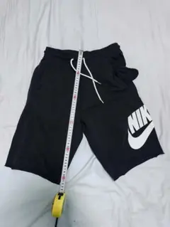 y（プロフ必見）様専用NIKEハーフパンツのサムネイル