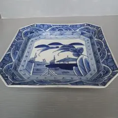 青と白の八角形皿　アンティーク　骨董　大皿 青と白の八角形皿 アンティーク 骨董 大皿