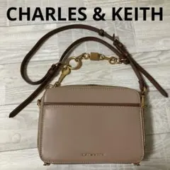 CHARLES & KEITH ショルダー バッグのサムネイル