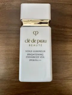 clé de peau BEAUTÉ Voile Lumineux 30ml
