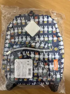 新品 タグ付き miffy キャラクター柄 リュック ネイビーのサムネイル