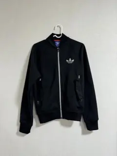 adidas アディダス パーカー トレーナー  フードなし 黒 ブラック