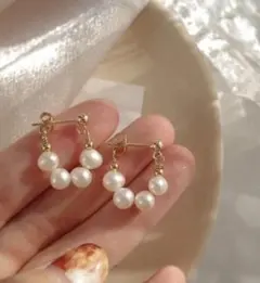 パール ゴールド フープピアス 高見え 可愛い 韓国 ウェディング 結婚式