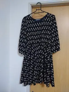 Item thumbnail for item 7cf66af4-2024-472a-bc6e-2cf3c7b30cbf