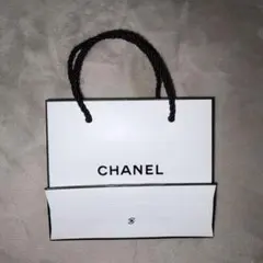 CHANEL紙袋ミニ