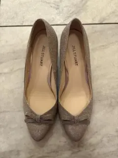 美品　JILL STUART リボンモチーフパンプスのサムネイル