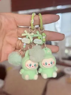 大人気ミニラブブ キーリング(緑)らぶぶ Labubu キーホルダー 2個セット