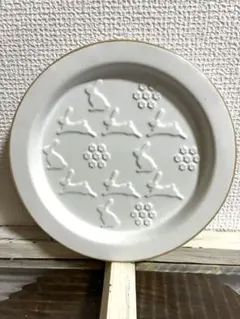新品未使用　うさぎ　ウサギ　兎　ケーキ皿　波佐見焼　有田焼　美濃焼　アクセサリーのサムネイル