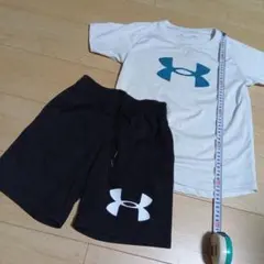 Under Armour 半ズボン・Tシャツセット