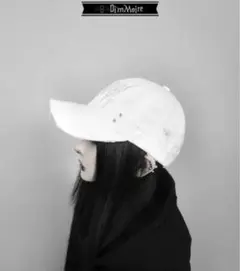 dimmoire ディムモアール ロゴ刺繍ダメージCAP White - メルカリ