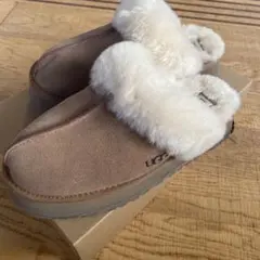 専用UGG ベージュ スリッポン　25センチ